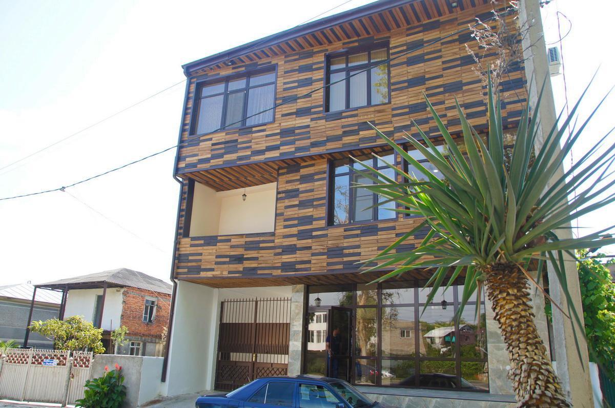 Guest House Belyi Lebed Sukhumi Exterior photo